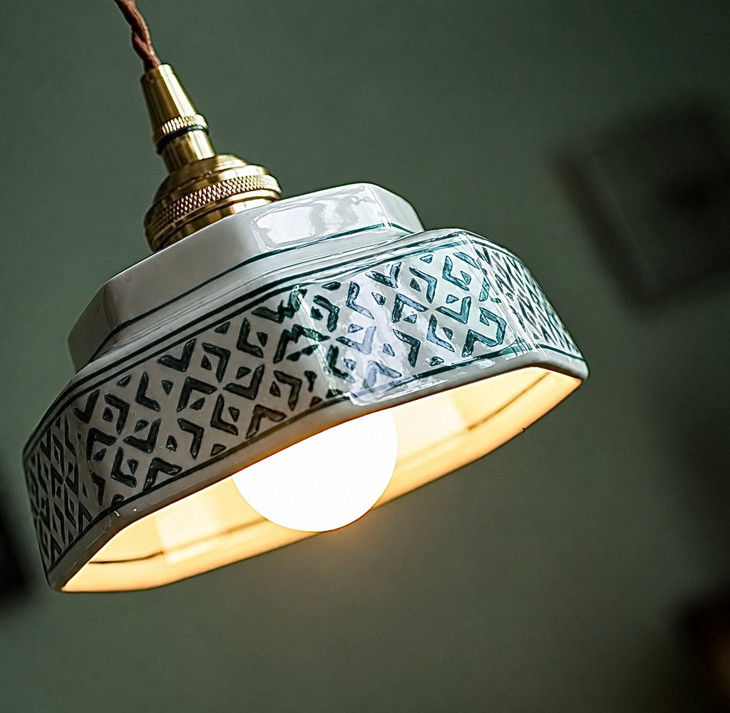 Marais Pendant